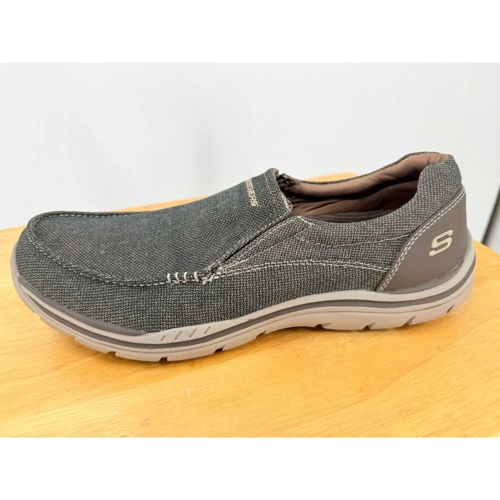 Skechers Avillo Memory Foam Slip On Loafers dock shoes Brown Mens sz 11 64109